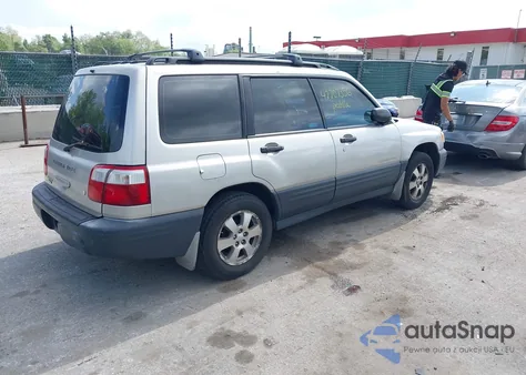 2001 Subaru Forester L из США, поврежденный, VIN JF1SF63531H734724